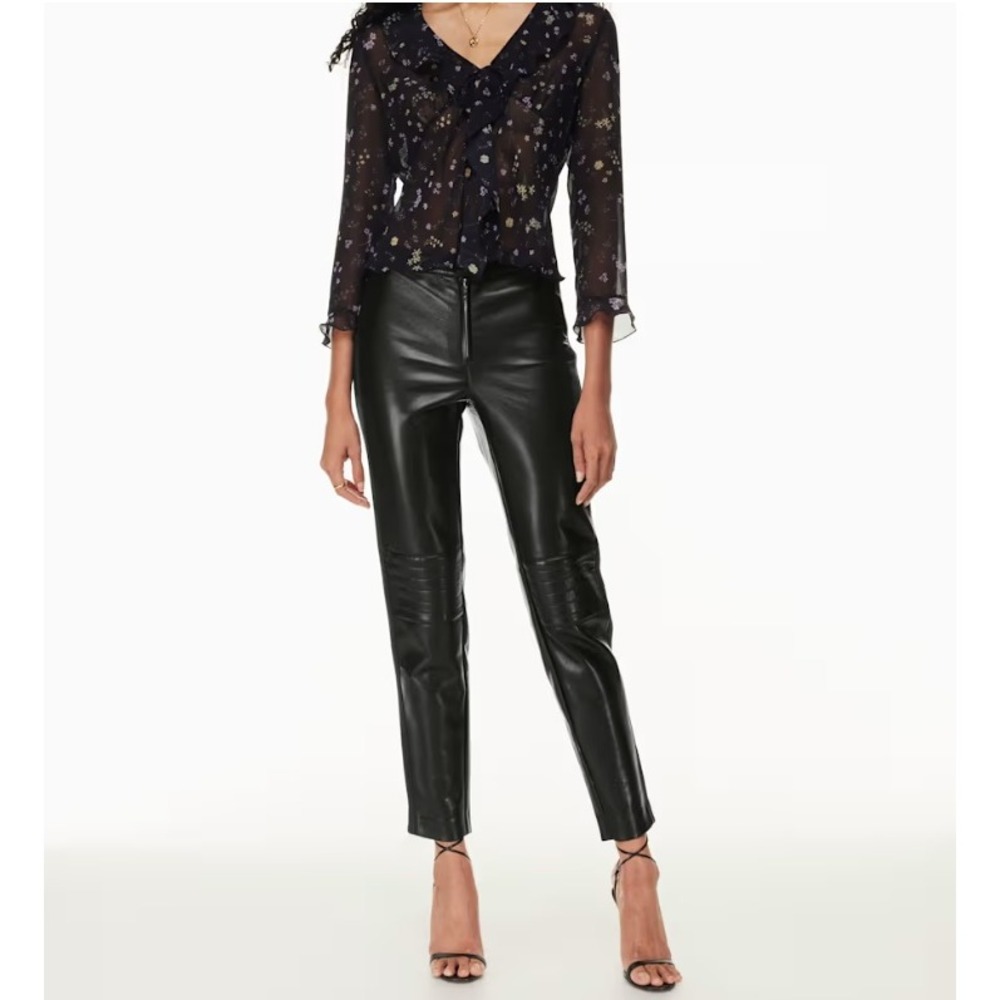NWT Aritzia Wilfred The Nord Moto Vegan Leather Pants (Biker Skinny Leg) Black 0